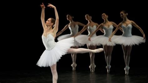 que es ballet ¿y cómo se ha influenciado por la cultura francesa?